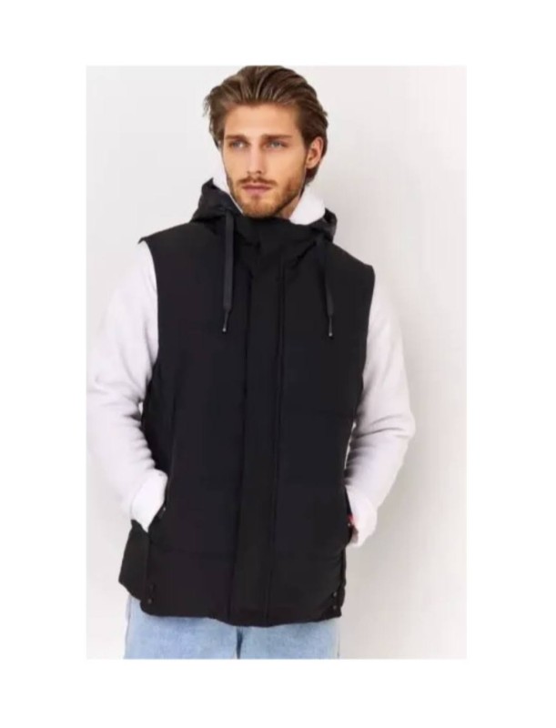 Жилет утепленный LVA77010